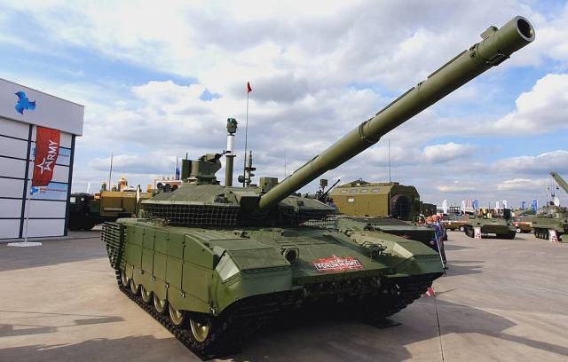 Танк Т-90М со специальным комплектом оптико-электронной системы
