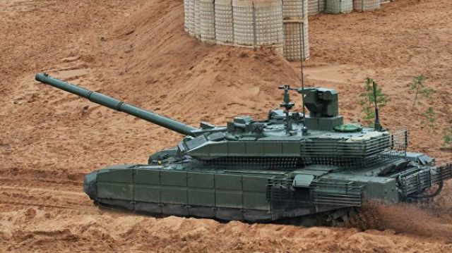 Танк Т-90М на учениях "Запад-2017" в Ленинградской области