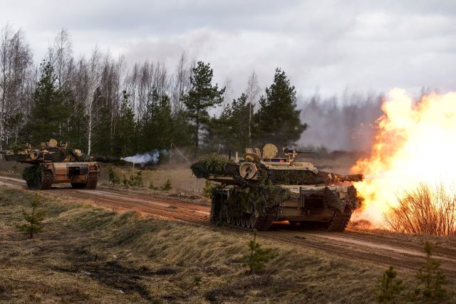 Танки M1 Abrams на международных военных учениях "Summer Shield XIV" в Латвии