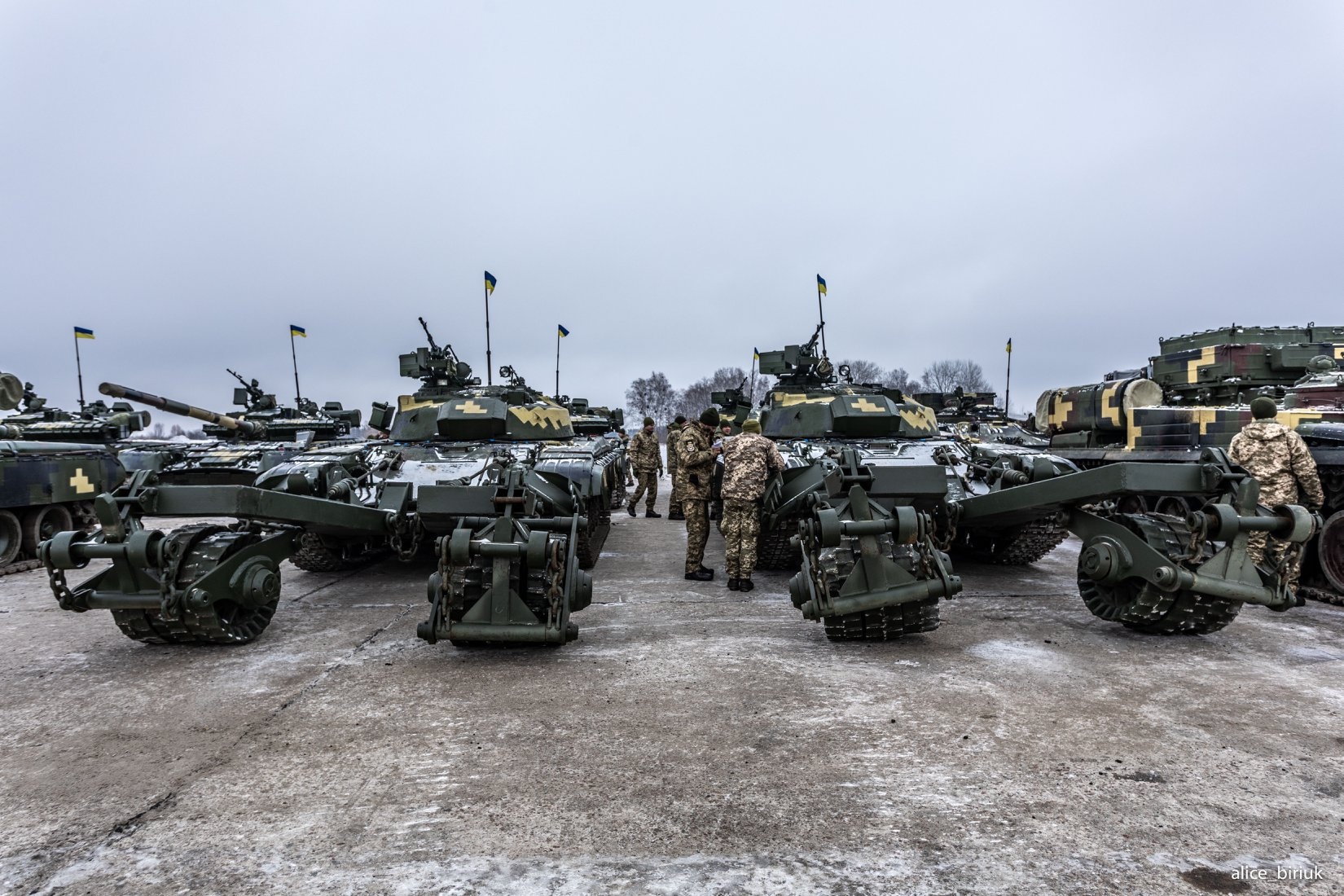 Украинские новинки. Т64 ЗСУ. Т-64 ВСУ. Военная техника ВСУ. БМР Т-64а.