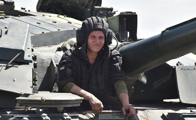 Танковые учения ВСУ на юге Украины