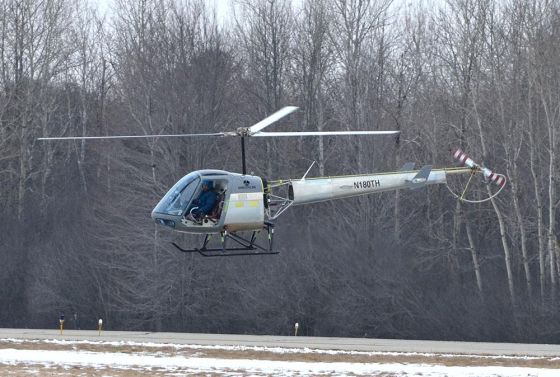 Прототип вертолета Enstrom TH180