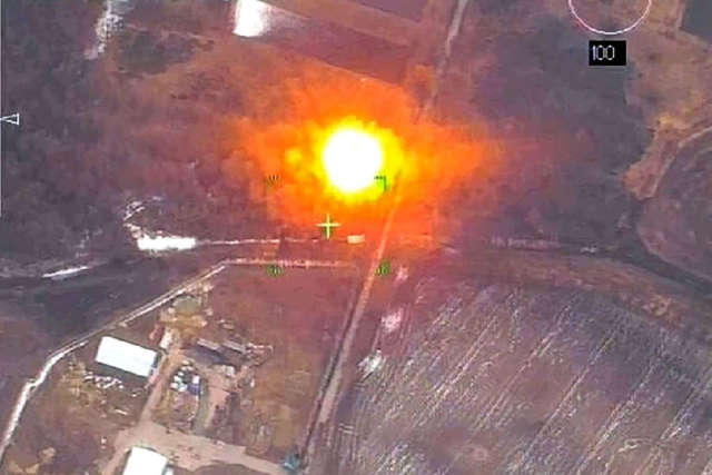 Точечный удар высокоточным снарядом "Краснополь" артиллеристов ВС России при уничтожении полевого командного пункта ВСУ, 13 марта 2022 года