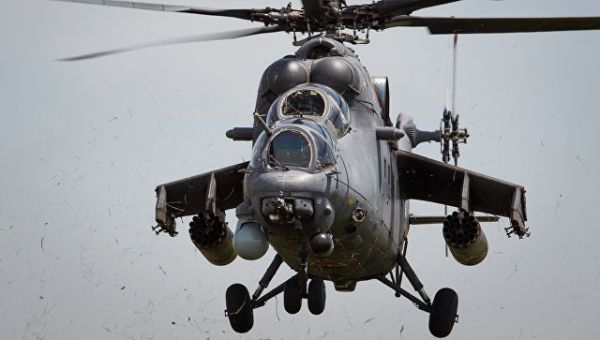 Транспортно-боевой вертолет Ми-35М. Архивное фото