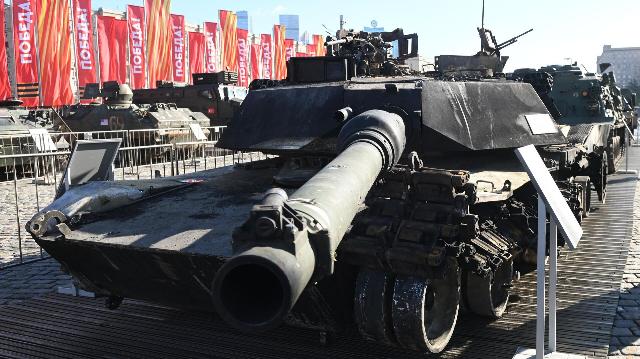Трофейный танк Abrams на Поклонной горе в Москве. Архивное фото