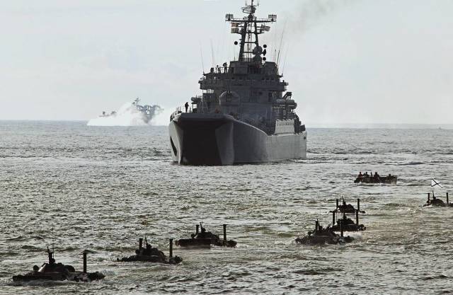 Учения по высадке морского десанта на необорудованное побережье Балтийского моря, 2006 год
