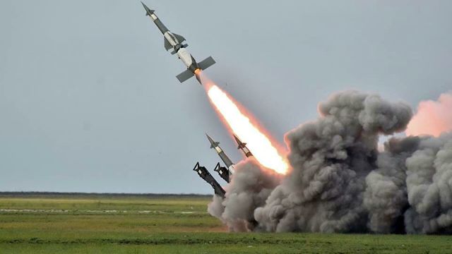 Учения с боевой стрельбой из зенитных ракетных комплексов ВС Украины
