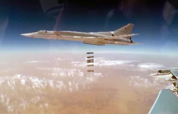 Удар Ту-22М3 по террористам ИГ