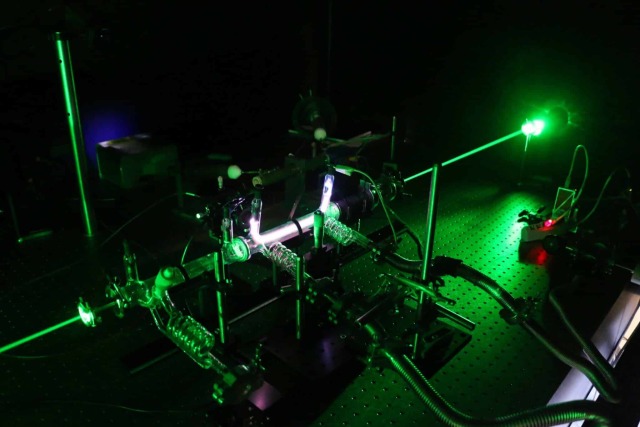 Углекислотная плазма, созданная в Лаборатории физики плазмы Политехнической школы во Франции