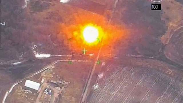 Уничтожение высокоточным боеприпасом «Краснополь» замаскированного пункта управления ВСУ