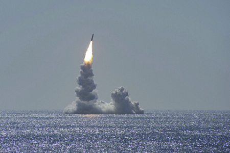 В ядерной стратегии США делают ставку на подводные ракетоносцы. Фото с сайта www.navy.mil