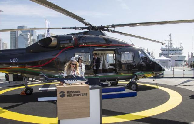 Вертолет Ка-226Т на выставке в Абу-Даби