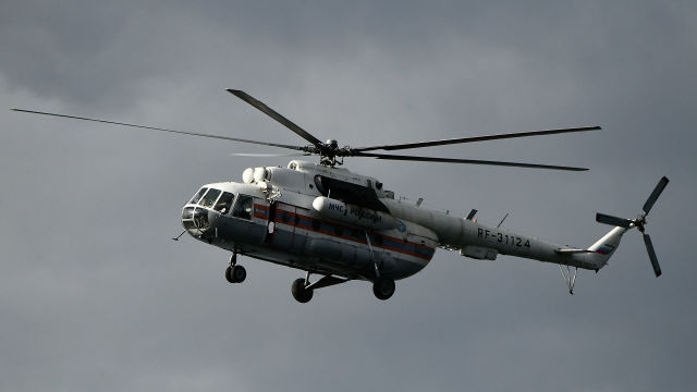 Вертолет Ми-8МБ МЧС РФ во время учений
