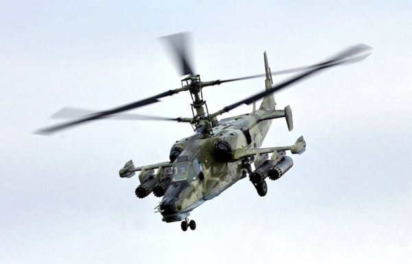 Боевой ударный вертолет КА-50 » Военные люди