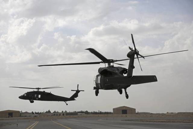 Вертолёты UH-60 Black Hawk