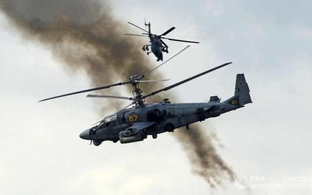Вертолеты огневой поддержки Ка-52 Аллигатор. Архивное фото