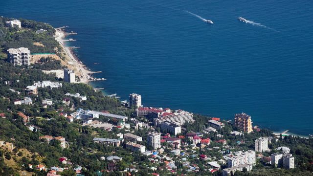 Вид на Черноморское побережье Крыма