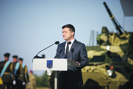 Владимир Зеленский связывает укрепление военной мощи Украины с западными инвестициями. Фото с сайта www.president.gov.ua