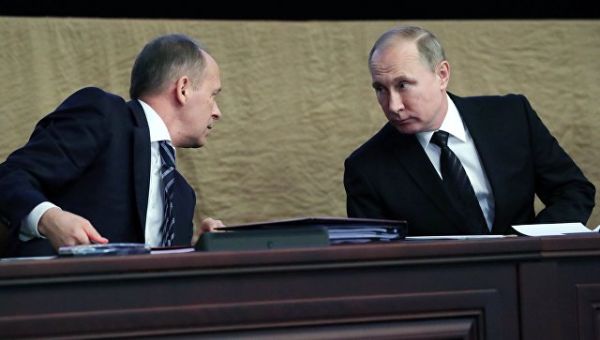 Владимир Путин и Александр Бортников