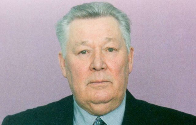 Владимир Савельев