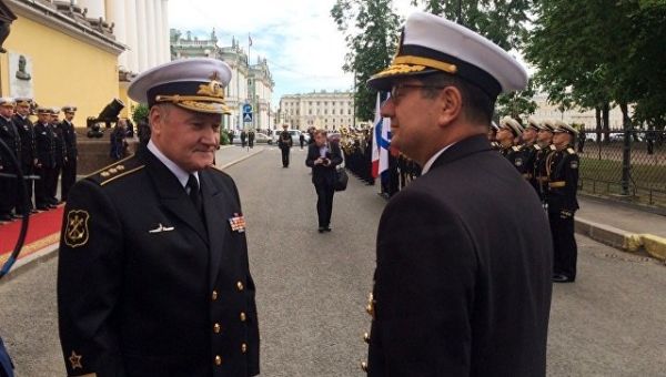 ВМС Турции завершила визит в Санкт-Петербург
