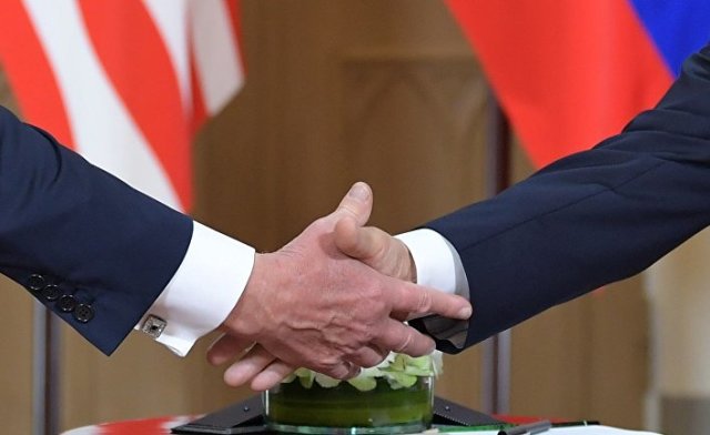 Во время встречи президента РФ Владимира Путина и президента США Дональда Трампа в президентском дворце в Хельсинки. 16 июля 2018