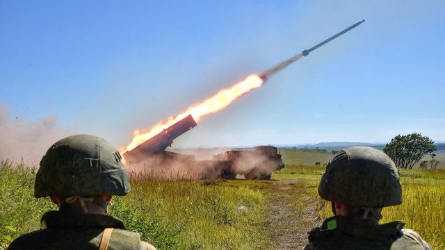 Военнослужащие на стратегических командно-штабных учениях "Восток-2022" на полигоне Сергеевский