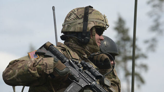 Военнослужащий армии США во время международных военных учений Saber Strike-2016 в Эстонии