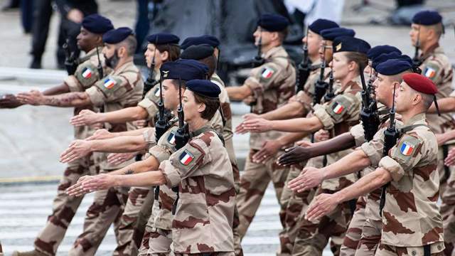 Военнослужащие ВС Франции