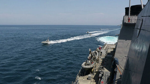 Военные катера Ирана