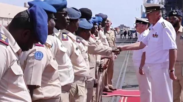 Встреча экипажа российского военного корабля в порту Судана, февраль 2021 год