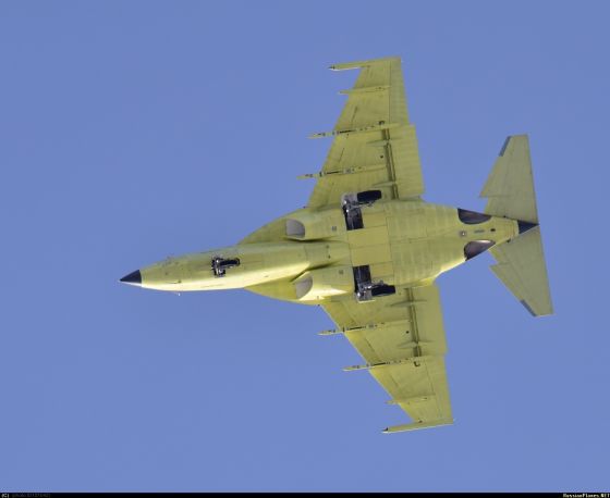 Самолет Як-130
