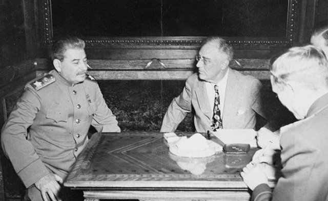 Ялтинская конференция, 1945 год