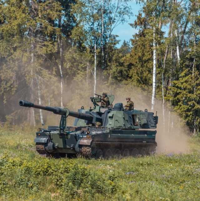 Южнокорейская 155-мм/52 самоходная гаубица К9 Thunder (K&otilde;u) эстонской армии