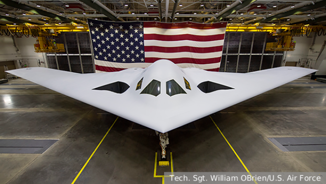 Зачем США возрождают технологию «летающего крыла»