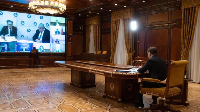 Зампред Совбеза РФ Дмитрий Медведев проводит заседание межведомственной комиссии СБ по обеспечению национальных интересов РФ в Арктике