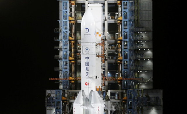 Запуск космического лунного зонда «Чанъэ-5» с космодрома Вэньчан в провинции Хайнань, Китай