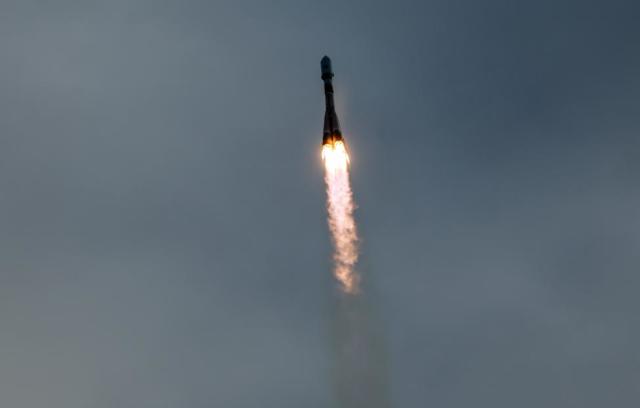 Запуск ракеты-носителя "Союз-2.1а" с радиолокационным спутником "Кондор-ФКА"