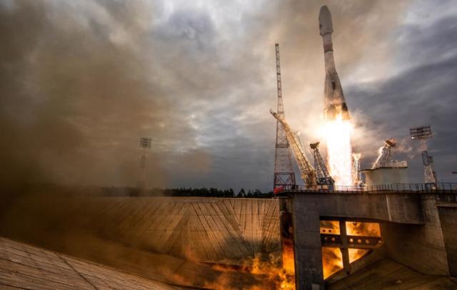 Запуск ракеты-носителя "Союз-2.1б" с автоматической космической станцией "Луна-25" с космодрома Восточный