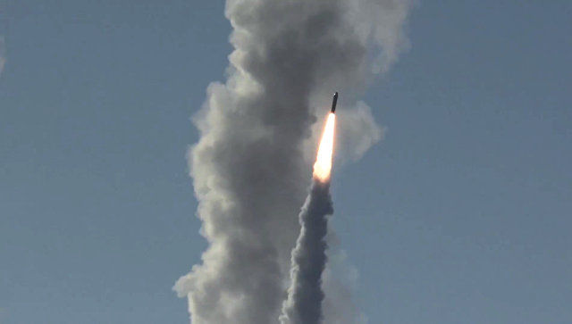 Запуск ракеты Булава. Архивное фото