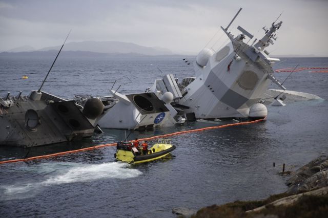 Затопленный фрегат ВМС Норвегии F 313 Helge Ingstad