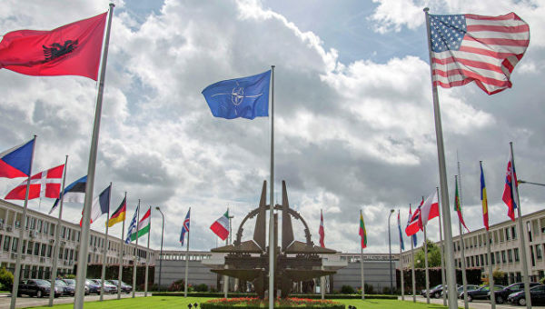 Здание штаб-квартиры НАТО в Брюсселе. Архивное фото