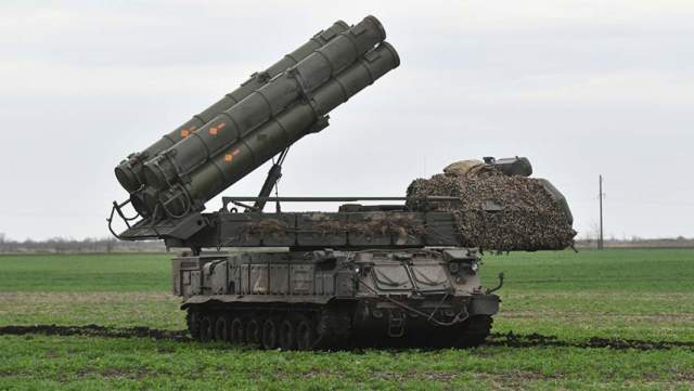 Зенитно-ракетный комплекс «Бук-М3» ПВО ЮВО ВС РФ на позиции на запорожском направлении