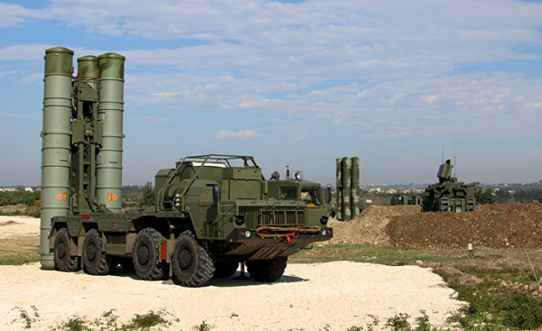 Зенитно-ракетные комплексы С-400 на российской авиабазе Хмеймим, Сирия