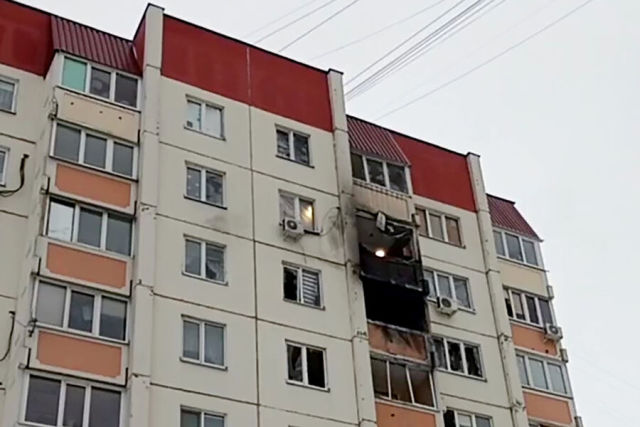 Жилой дом в Воронеже, пострадавший в результате ночной атаки дронов со стороны ВСУ, 16 января 2023 года